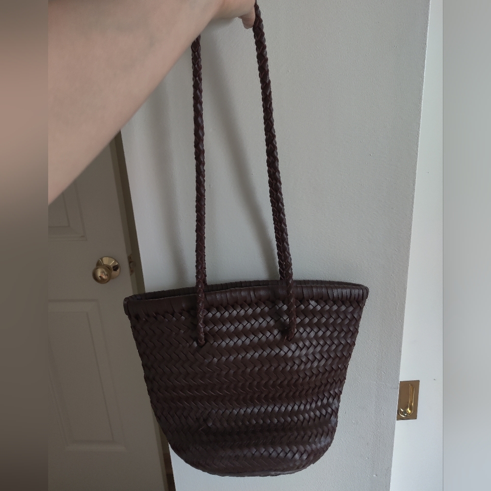 Elegant Brown Woven Bucket Tote Bag